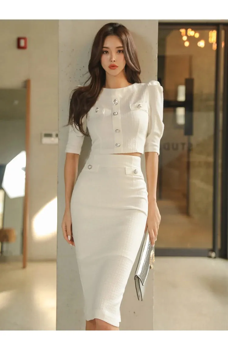 Aiertu  Queen Hot Sale Spring White 2 Pieces Set Women Short Tops   High Waist Pencil Skirts Casual Simple Office Lady Skirt Suit