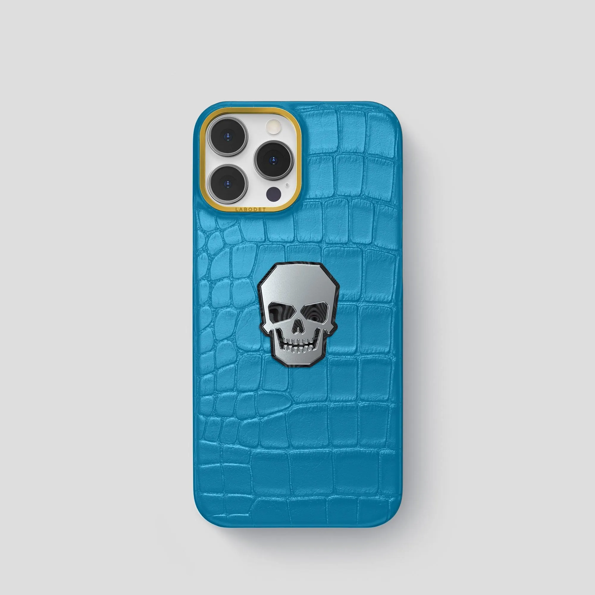 Classic Case With Titanium Skull For iPhone 15 Pro In Alligator