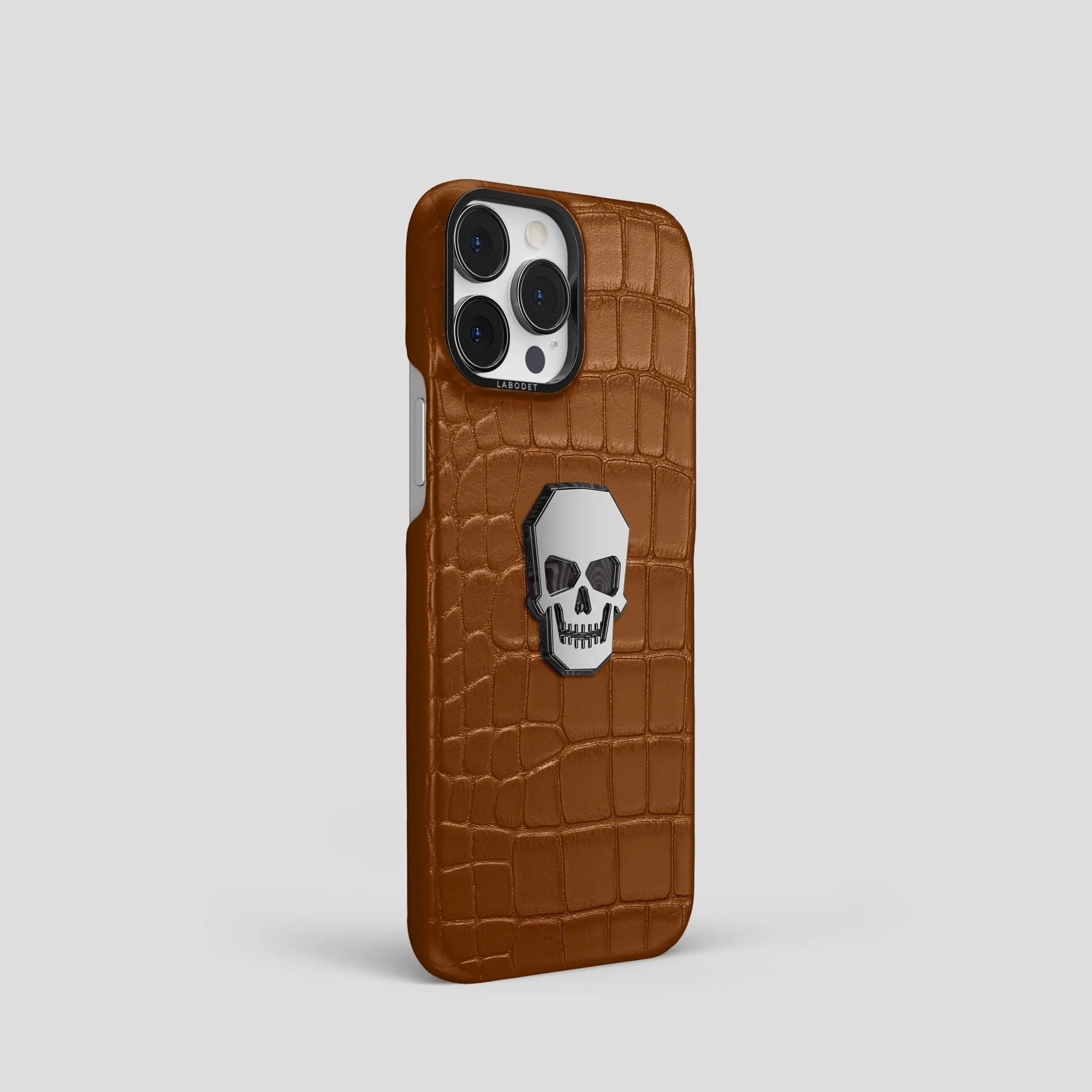 Classic Case With Titanium Skull For iPhone 15 Pro In Alligator