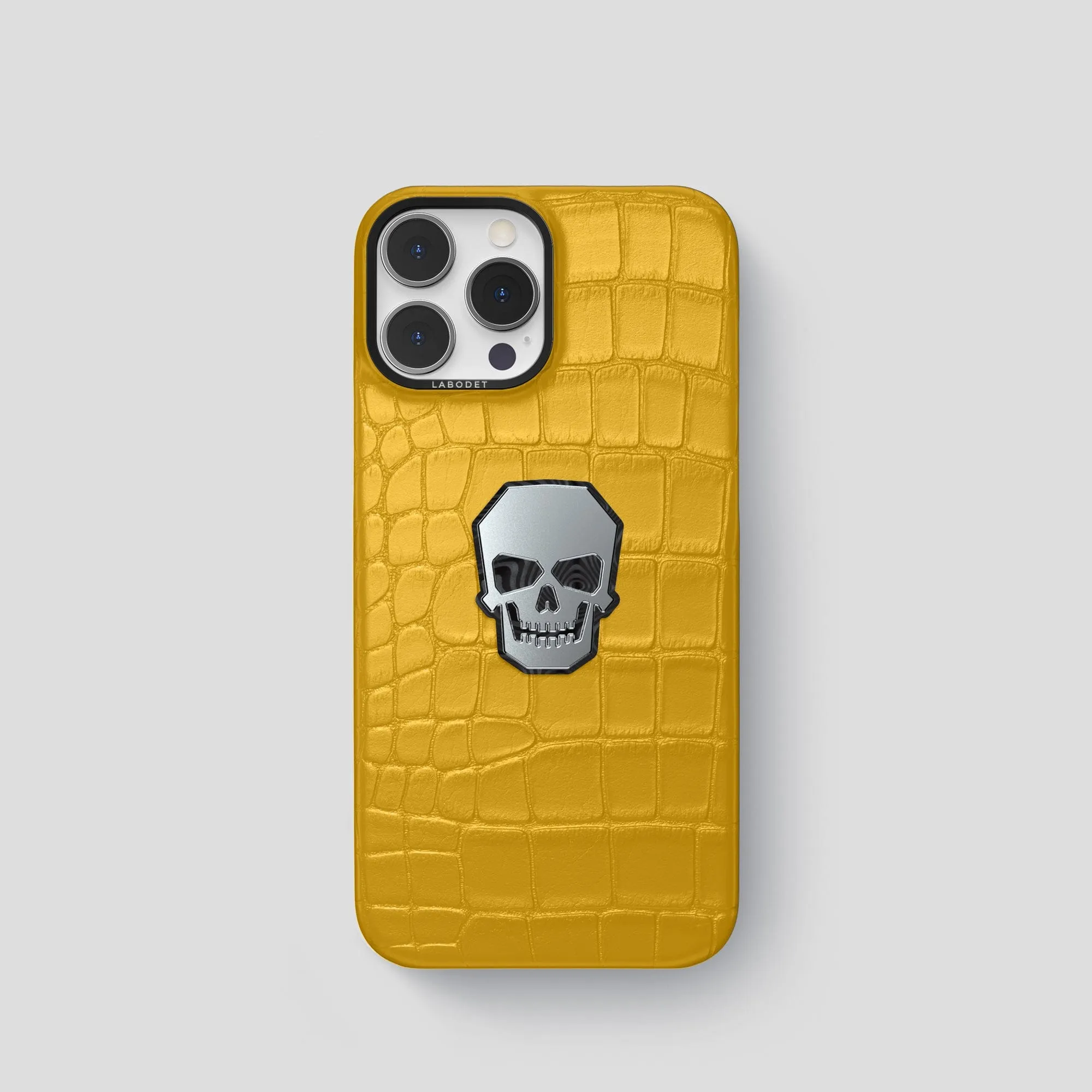 Classic Case With Titanium Skull For iPhone 15 Pro In Alligator