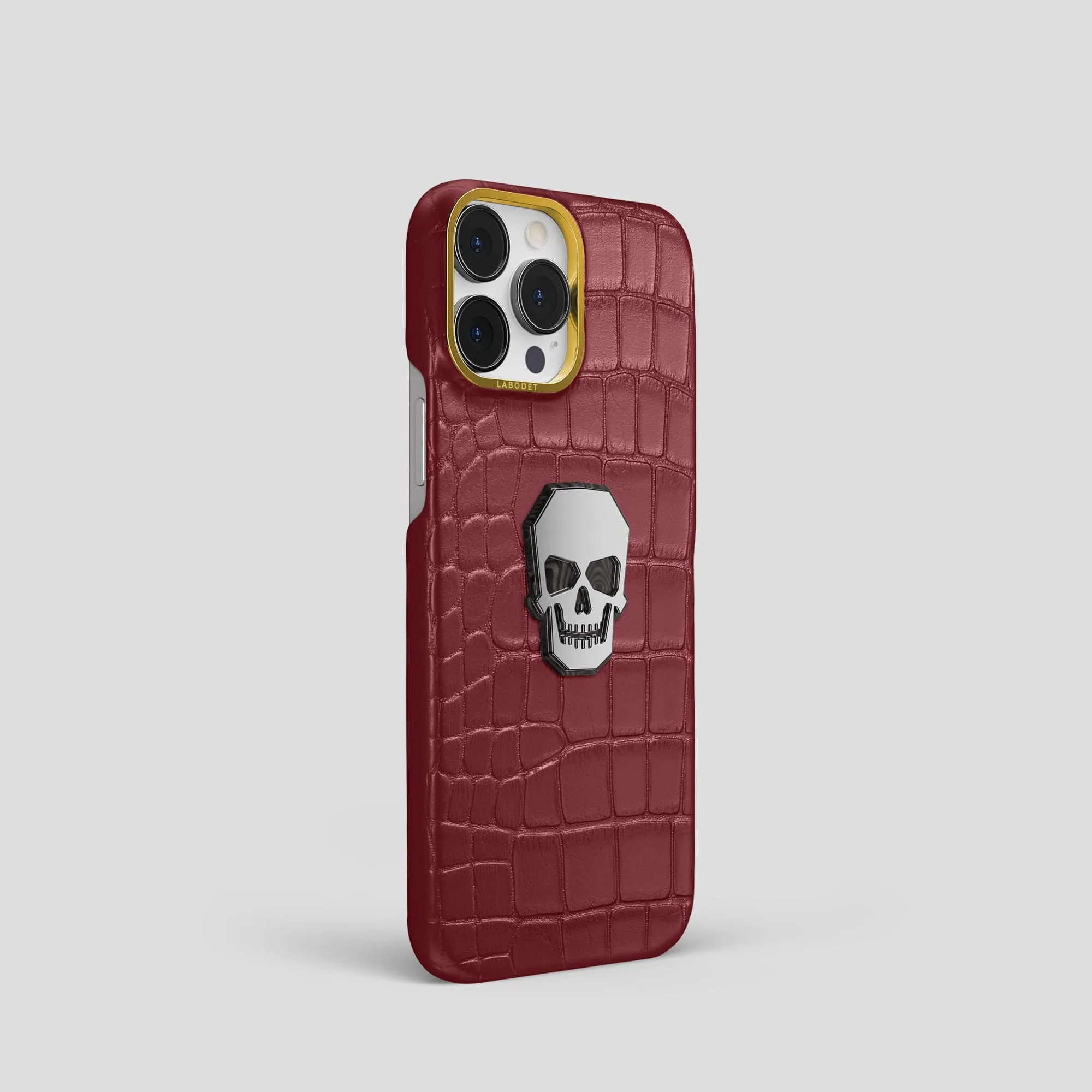 Classic Case With Titanium Skull For iPhone 15 Pro In Alligator