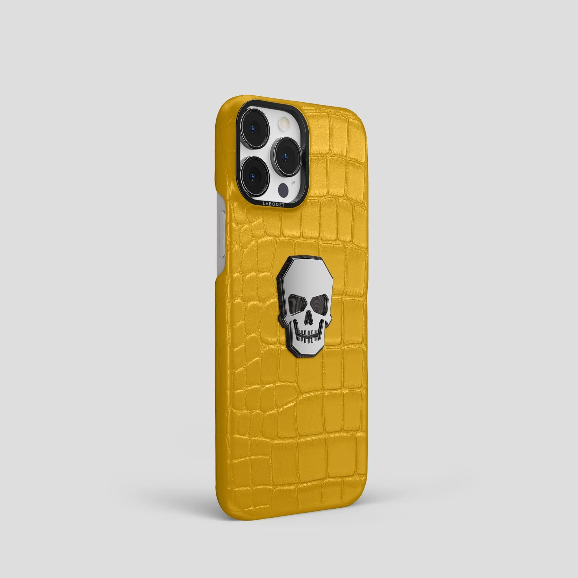 Classic Case With Titanium Skull For iPhone 15 Pro In Alligator