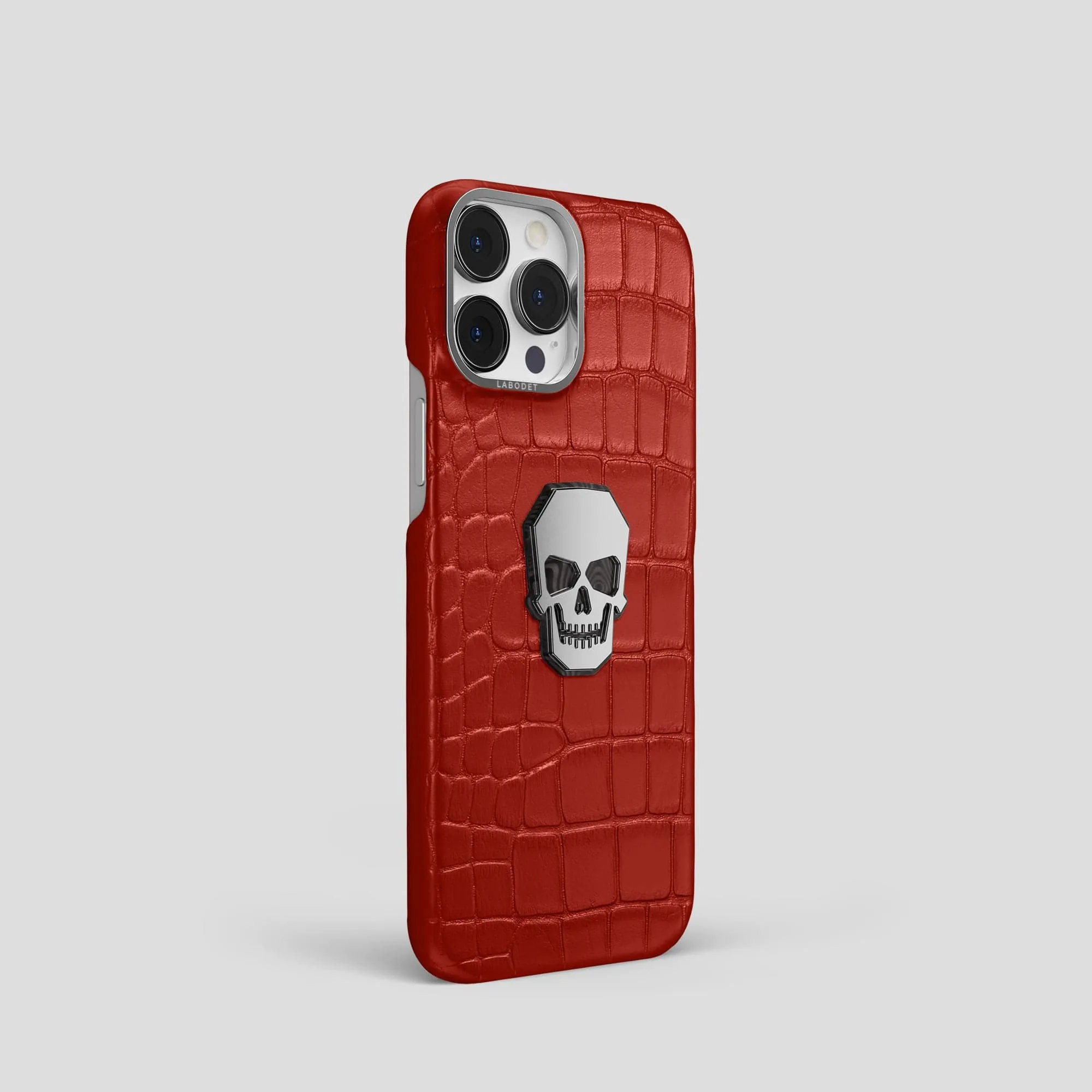 Classic Case With Titanium Skull For iPhone 15 Pro In Alligator