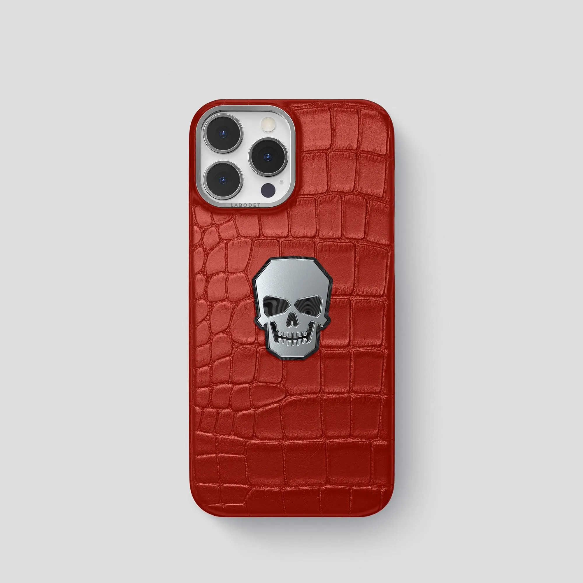 Classic Case With Titanium Skull For iPhone 15 Pro In Alligator