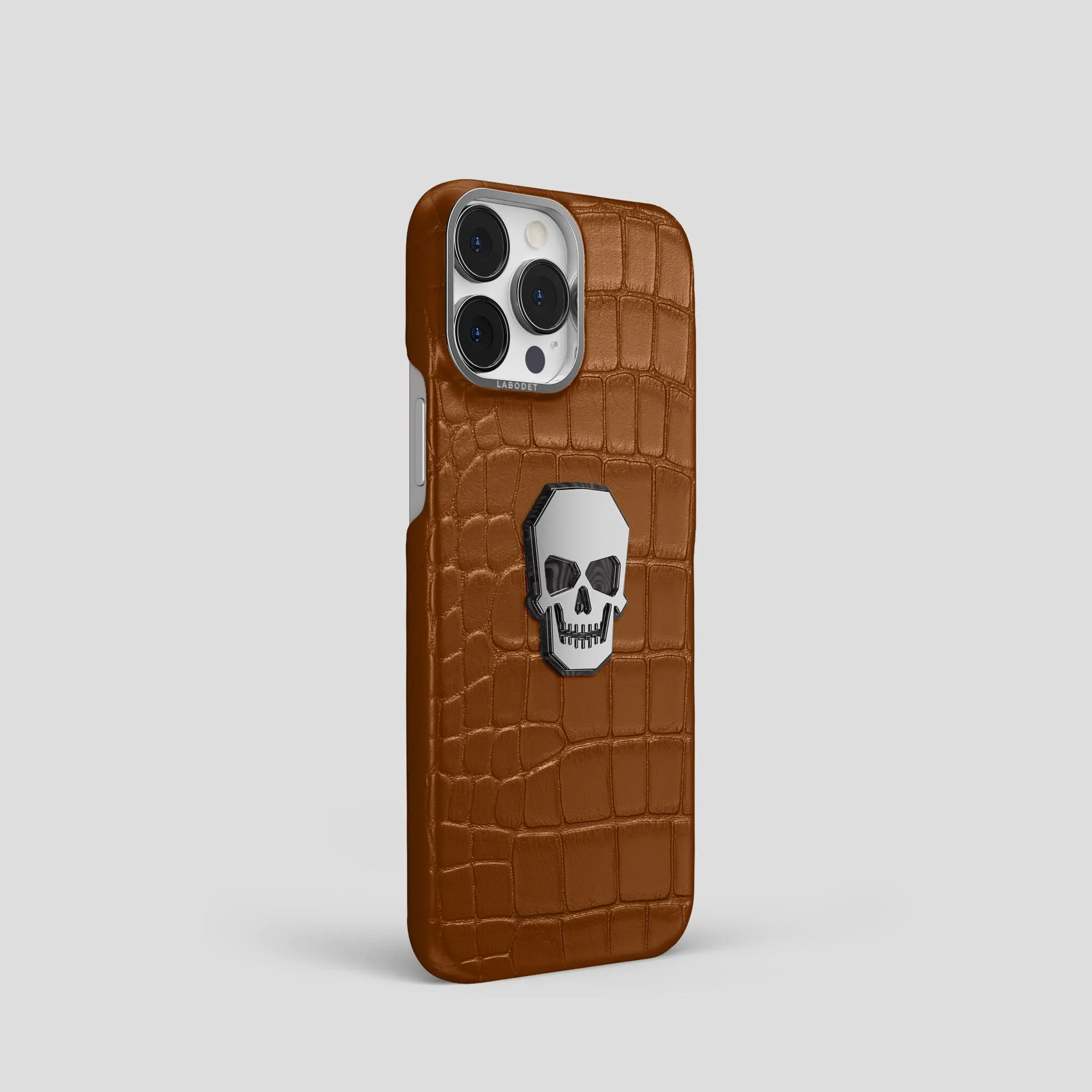 Classic Case With Titanium Skull For iPhone 15 Pro In Alligator