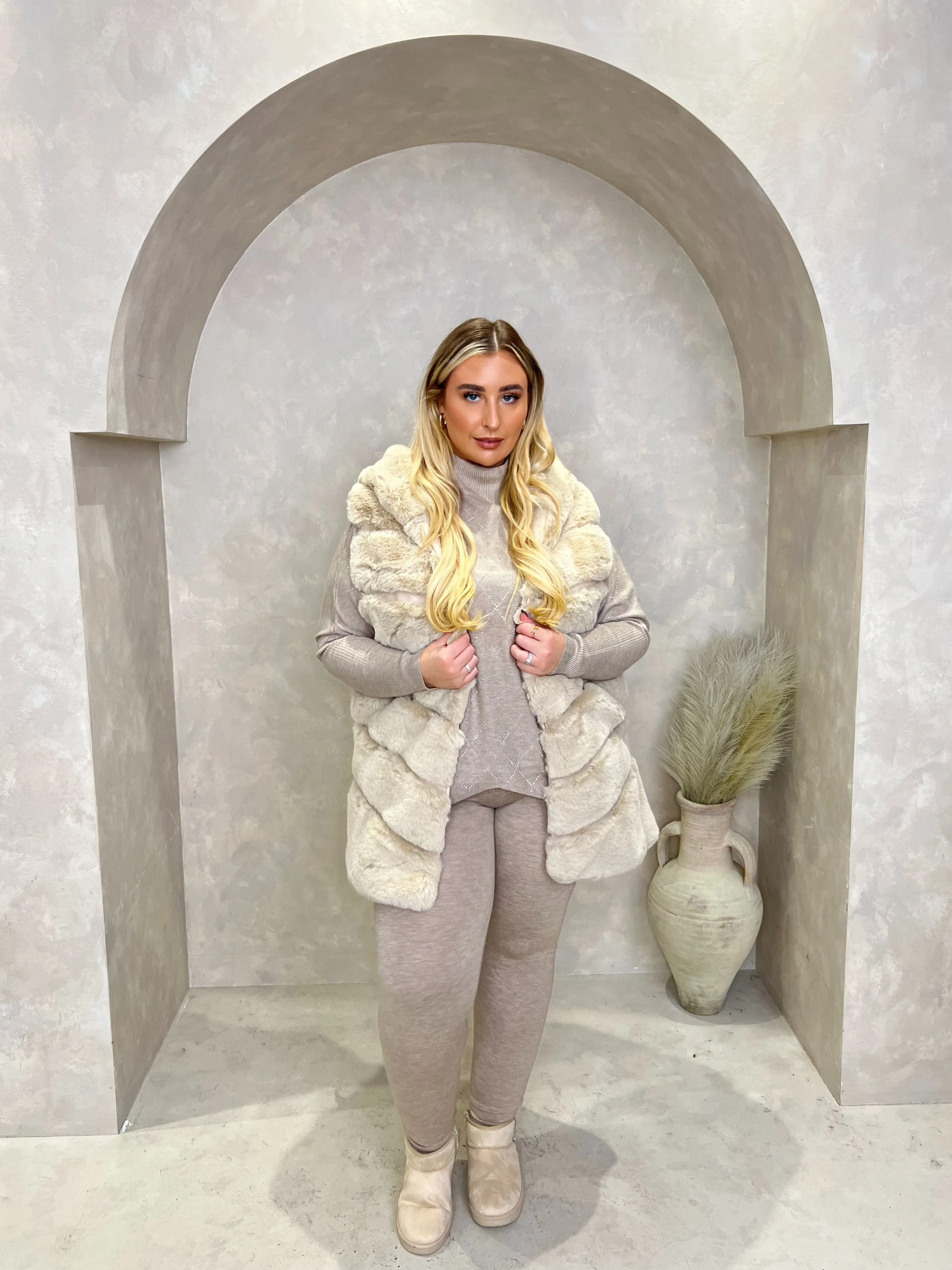 Curve Faux Fur Longline Hooded Gilet