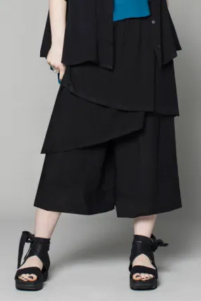 Layer Pant in Black Delphi