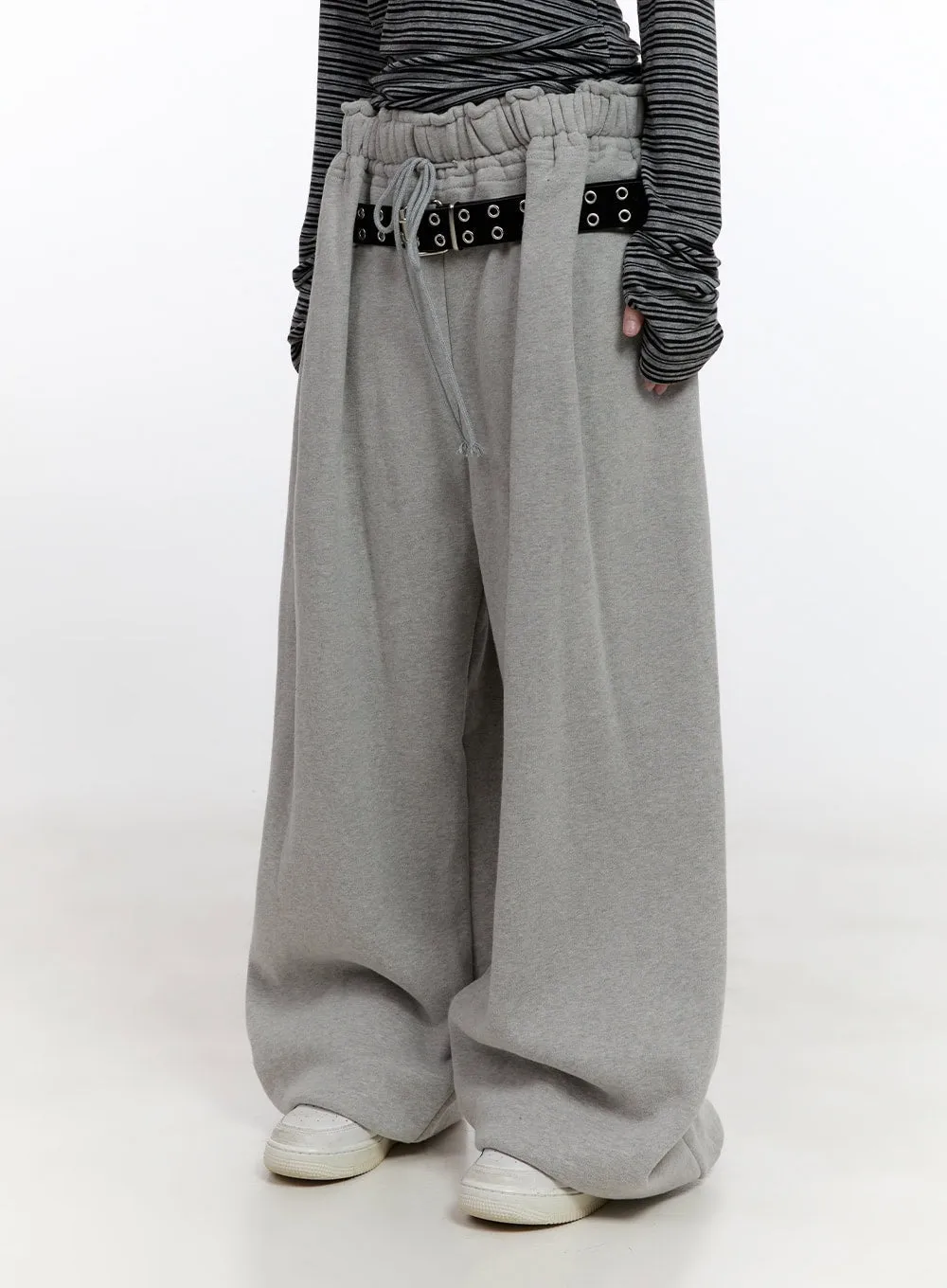 LoungeWide Fit Sweatpants CN425