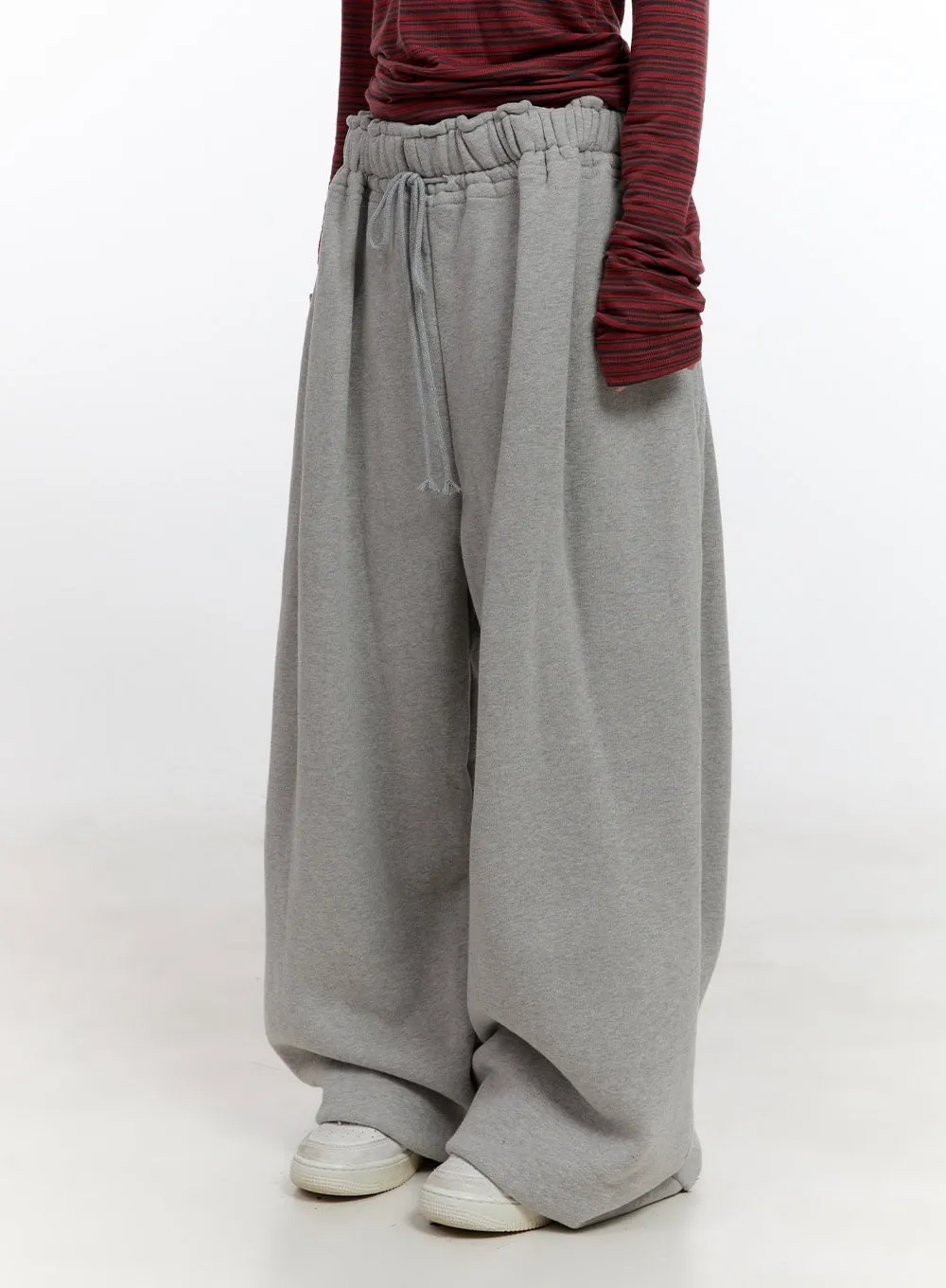 LoungeWide Fit Sweatpants CN425