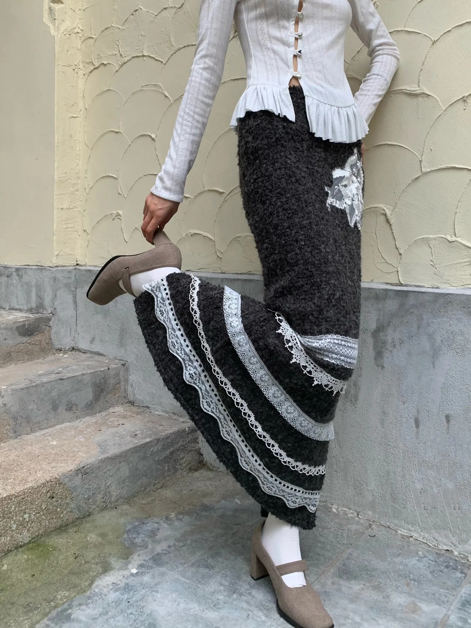 Original grey thick knit doll skirt