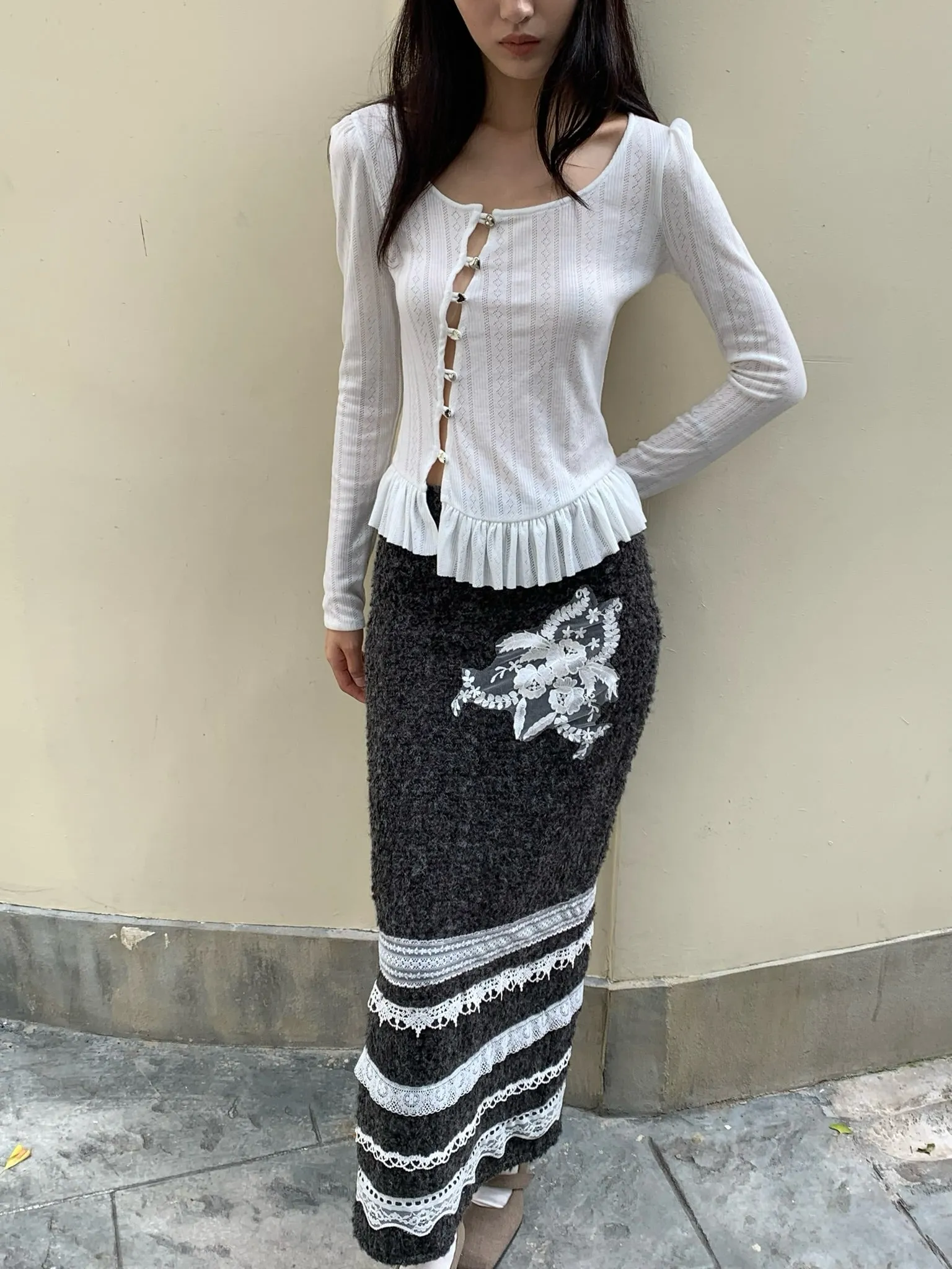 Original grey thick knit doll skirt