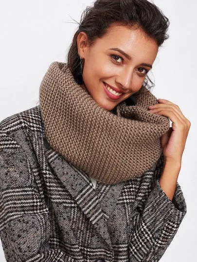 Oversize knitted infinity scarf