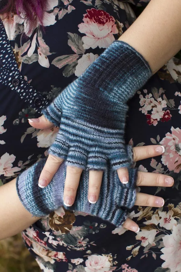 Space Dyed Fingerless Gloves