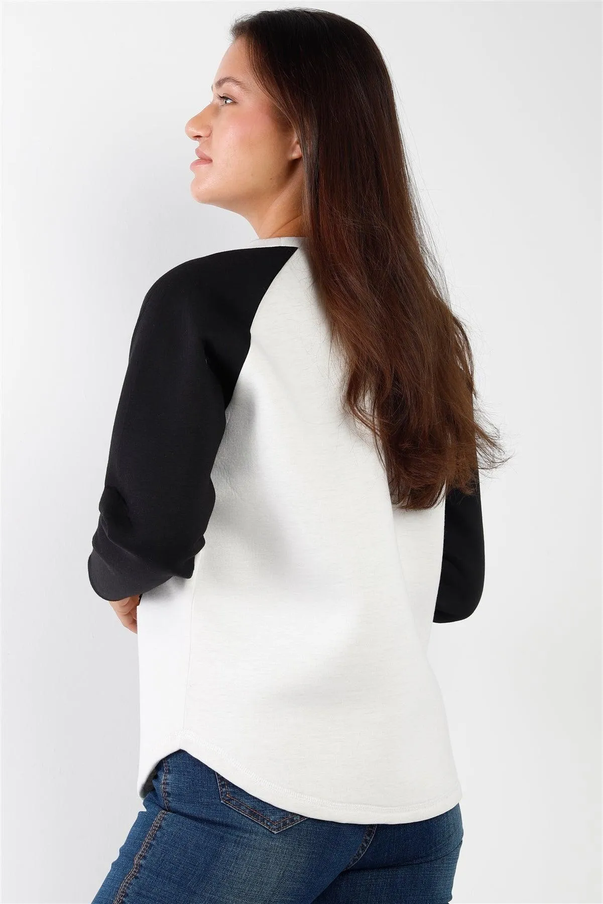 White Contrast Sleeve Curved Hem Sweater / 2-2-2